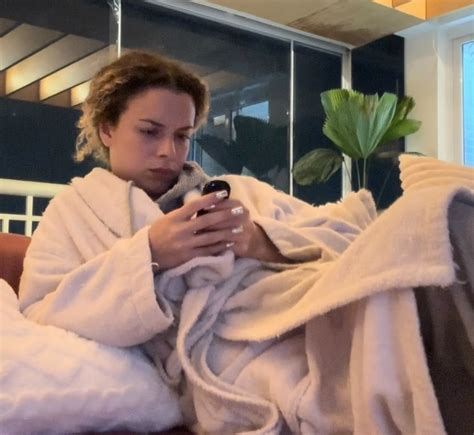 larissa gloor porno|𝗟𝗮𝗿𝗶𝘀𝘀𝗮 𝗚𝗹𝗼𝗼𝗿 (@larissagloor) on Threads.
